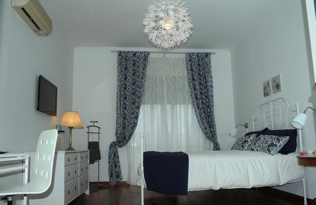 Apartment Oltremarestudios Naples Chambre photo